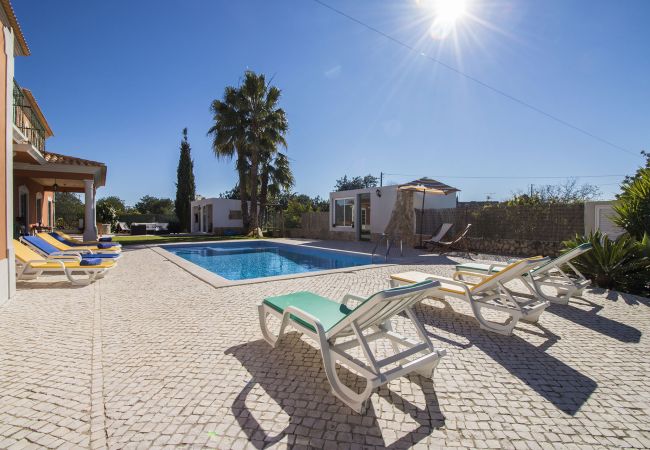Villa em Boliqueime - Quinta das Yuccas | 6 Quartos | Casa de Campo | Boliqueime Villa em Boliqueime - Quinta das Yuccas | 6 Quartos | Casa de Campo | Boliqueime