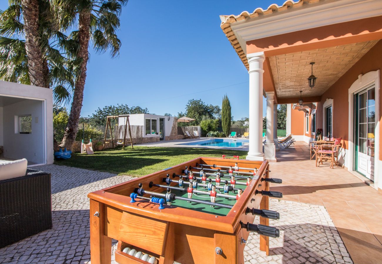 Villa em Boliqueime - Quinta das Yuccas | 6 Quartos | Casa de Campo | Boliqueime
