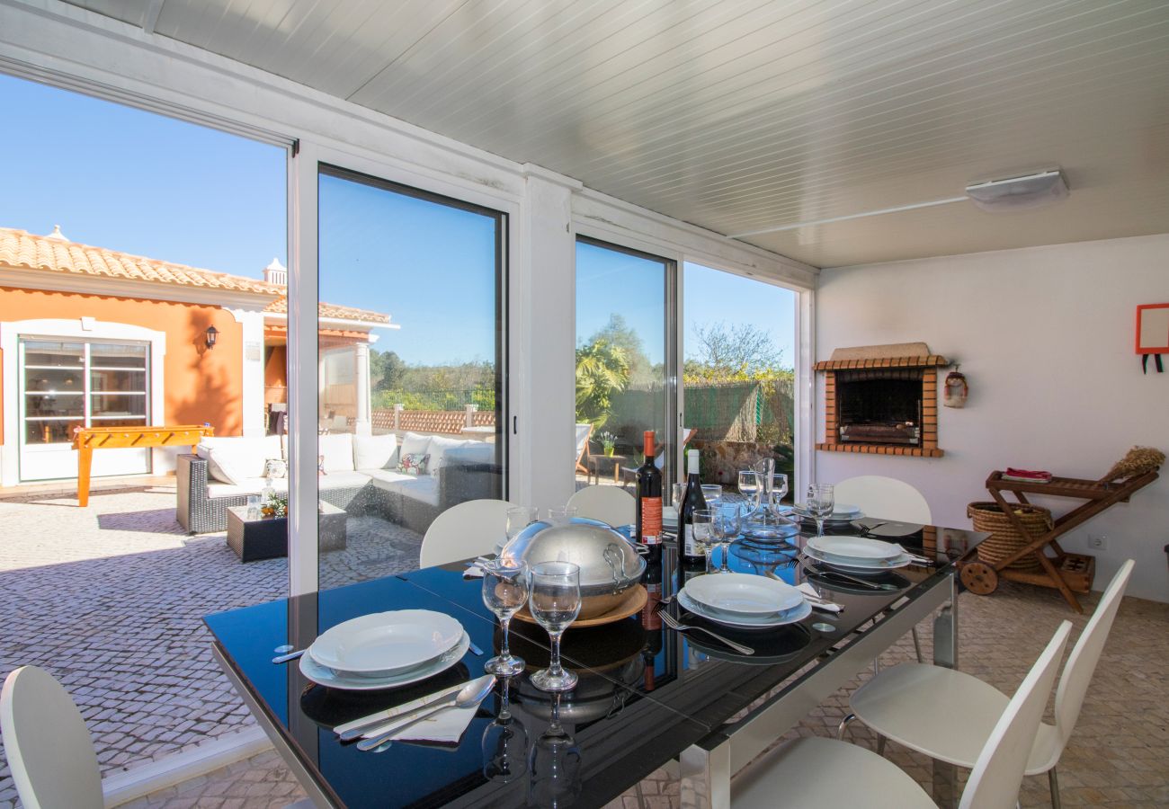 Villa em Boliqueime - Quinta das Yuccas | 6 Quartos | Casa de Campo | Boliqueime
