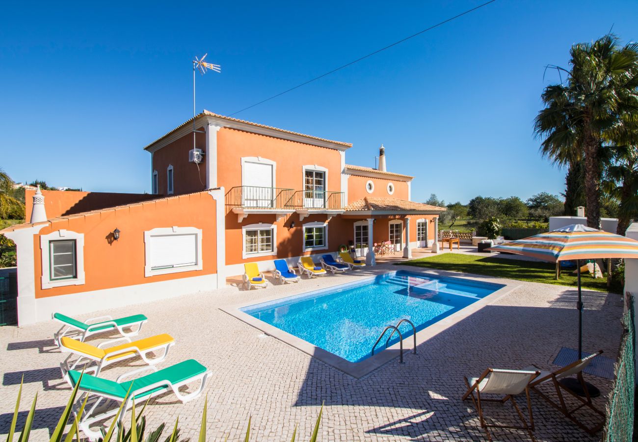 Villa em Boliqueime - Quinta das Yuccas | 6 Quartos | Casa de Campo | Boliqueime