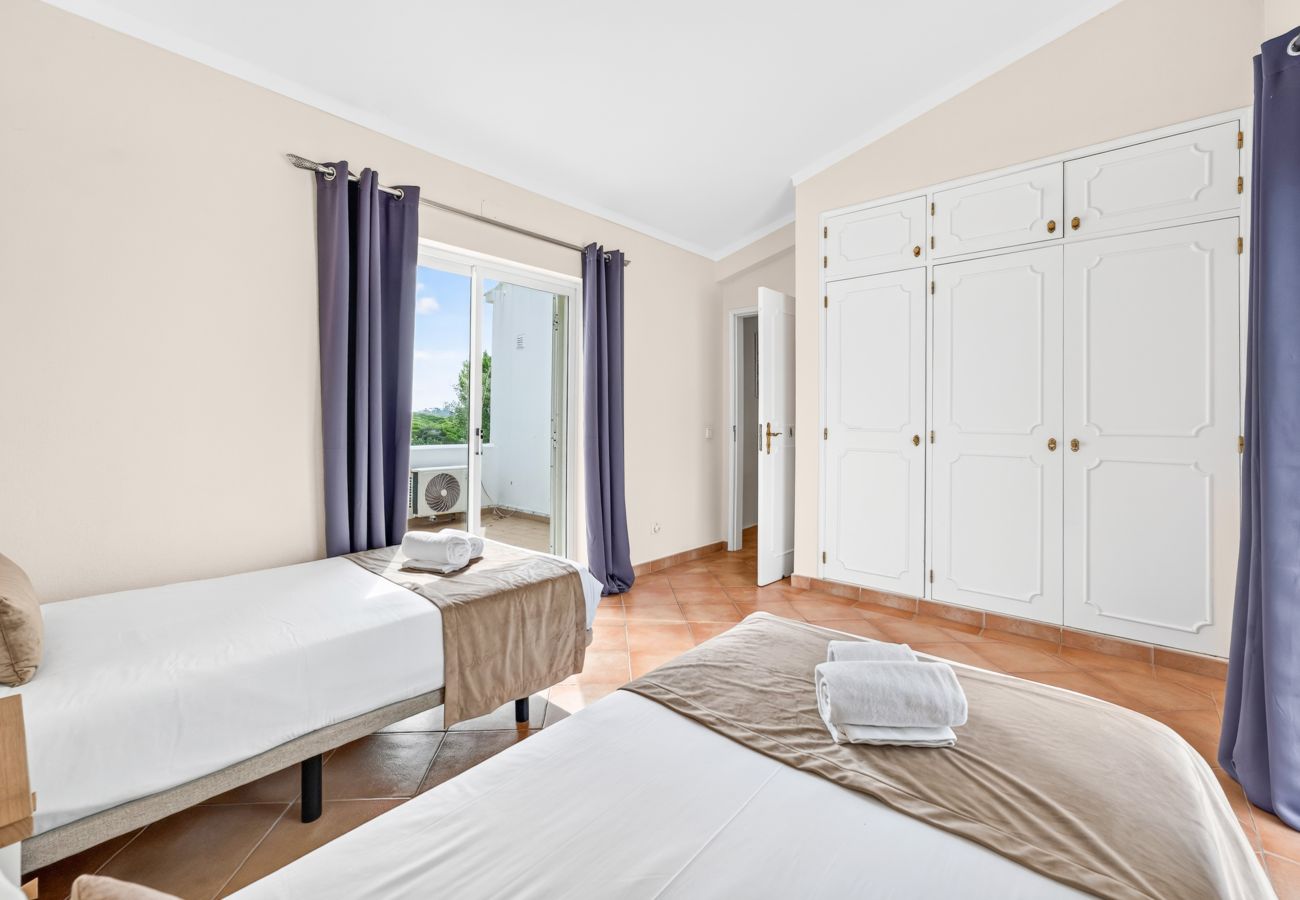 Villa em Almancil - Villa Jasmim | 4 Quartos | Solarenga | Almancil