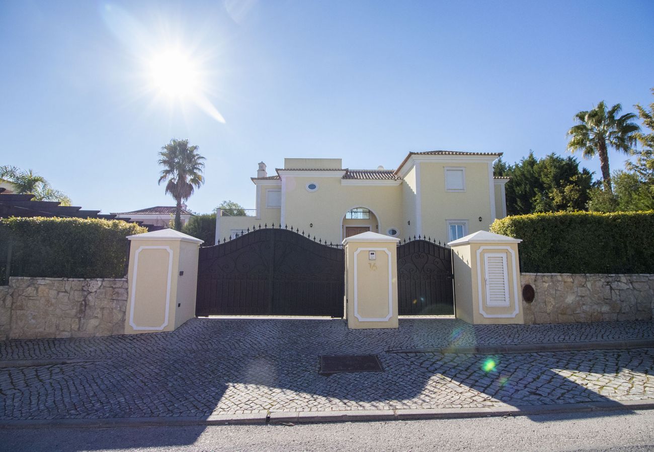 Villa em Almancil - Villa Mar | 5 Quartos | Grande Piscina & Spa | Quinta do Mar