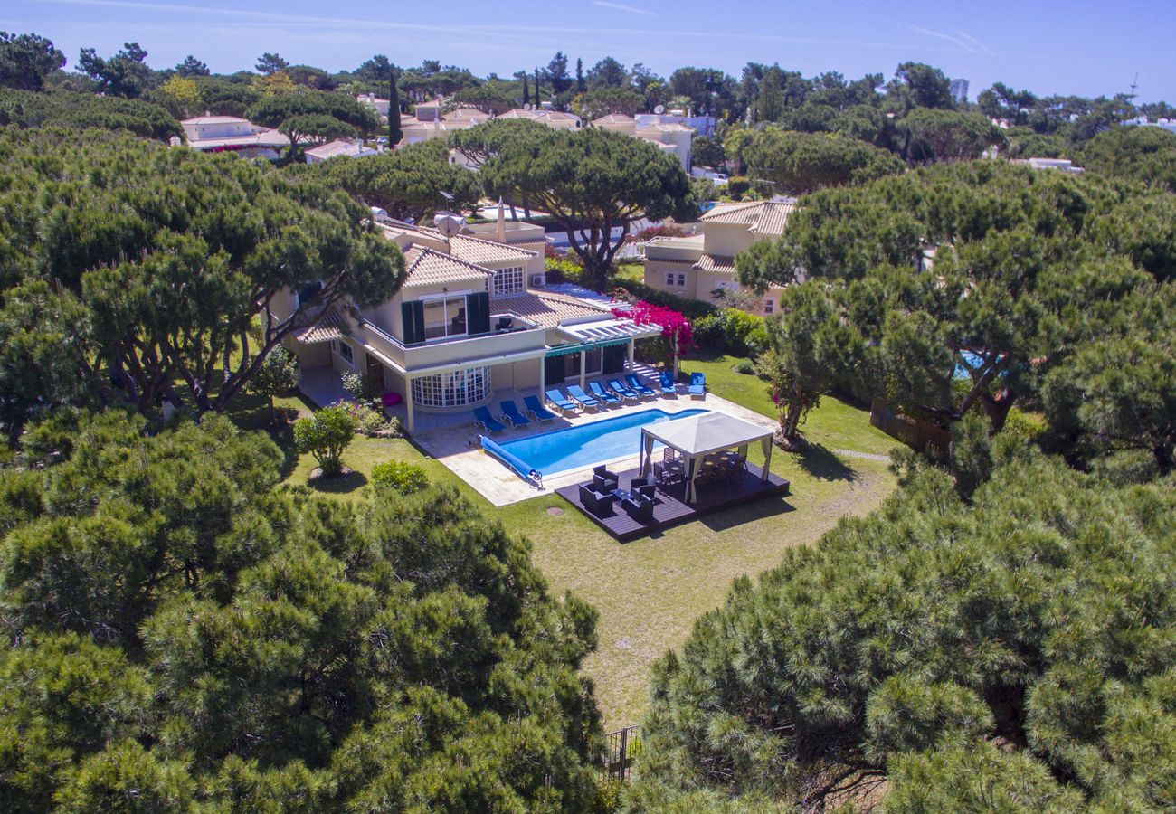 Villa em Vilamoura - Villa Popa | 7 Quartos | Vista Golfe | Vilamoura