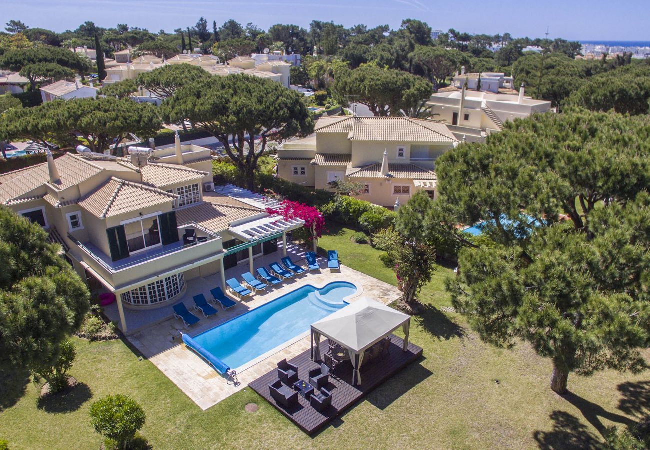 Villa em Vilamoura - Villa Popa | 7 Quartos | Vista Golfe | Vilamoura