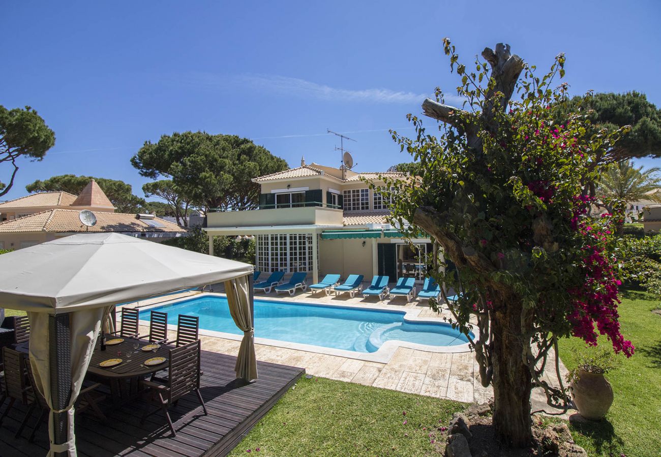 Villa em Vilamoura - Villa Popa | 7 Quartos | Vista Golfe | Vilamoura