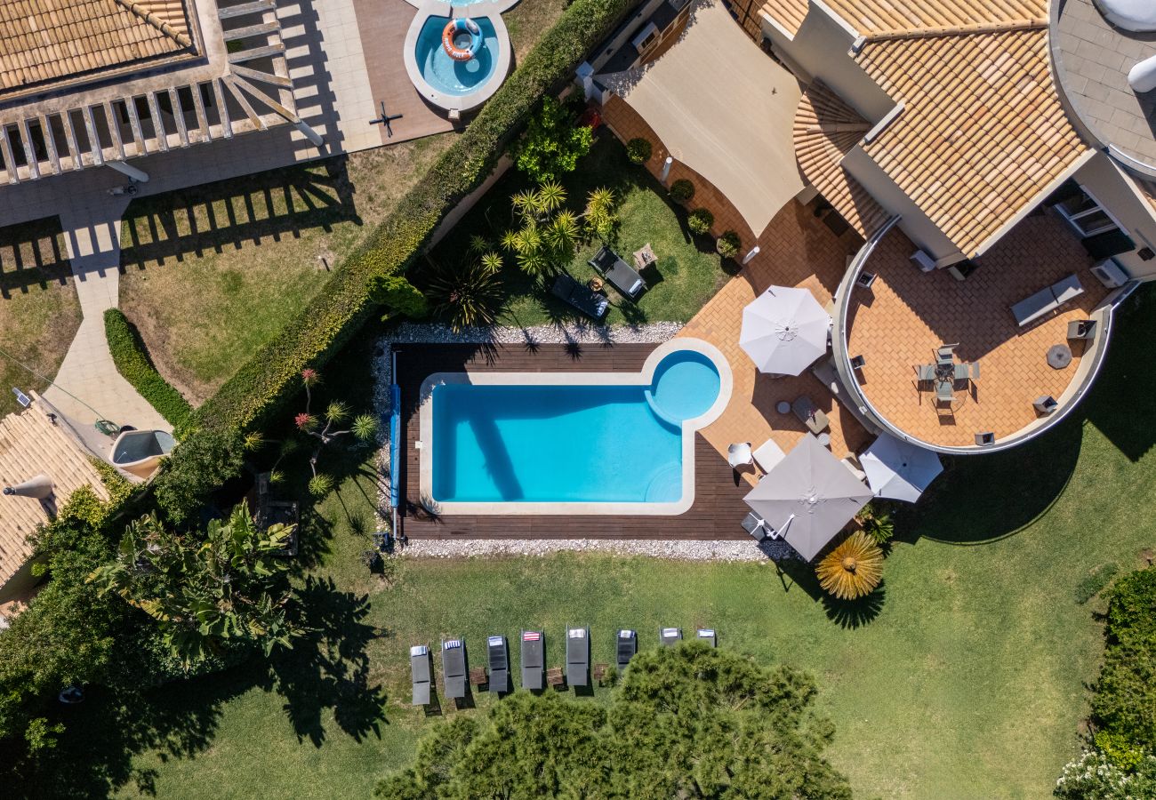 Villa em Vilamoura - Villa Rubi | 6 Quartos | Vista Golfe | Vilamoura