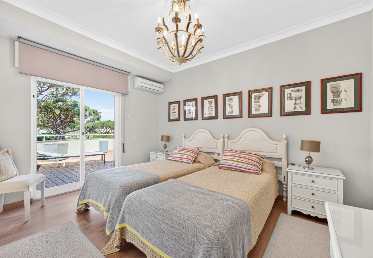 Villa em Vilamoura - Villa Rubi | 6 Quartos | Vista Golfe | Vilamoura