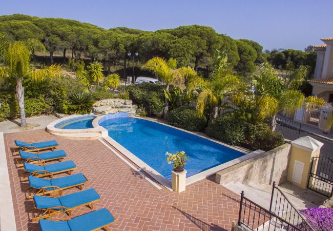 Villa em Almancil - Villa Valentina | 5 Quartos | Super Tranquila | Quinta do Mar Villa em Almancil - Villa Valentina | 5 Quartos | Super Tranquila | Quinta do Mar