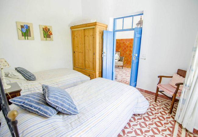 Villa em Almancil - Quinta da Ilda | 6 Quartos | Casa Típica | Almancil 