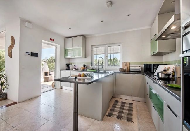 Villa em Loulé - Vivenda 3 Moinhos | 4 Quartos | Campo | São Brás  Villa em Loulé - Vivenda 3 Moinhos | 4 Quartos | Campo | São Brás
