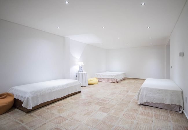 Casa rural em Estoi - Casa Serena | 6 Quartos | Casa de Campo | Estoi Casa rural em Estoi - Casa Serena | 6 Quartos | Casa de Campo | Estoi