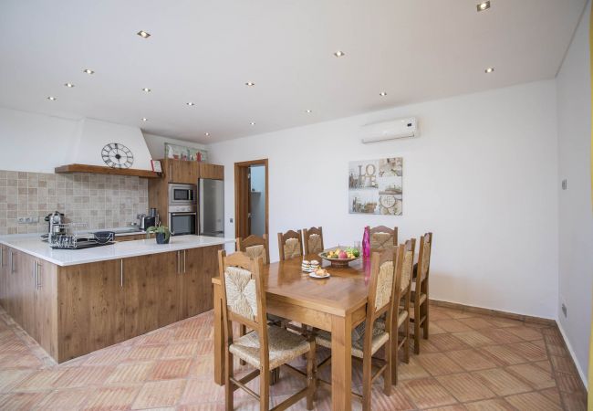 Casa rural em Estoi - Casa Serena | 6 Quartos | Casa de Campo | Estoi Casa rural em Estoi - Casa Serena | 6 Quartos | Casa de Campo | Estoi