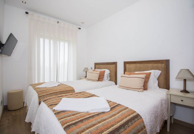 Casa rural em Estoi - Casa Serena | 6 Quartos | Casa de Campo | Estoi Casa rural em Estoi - Casa Serena | 6 Quartos | Casa de Campo | Estoi