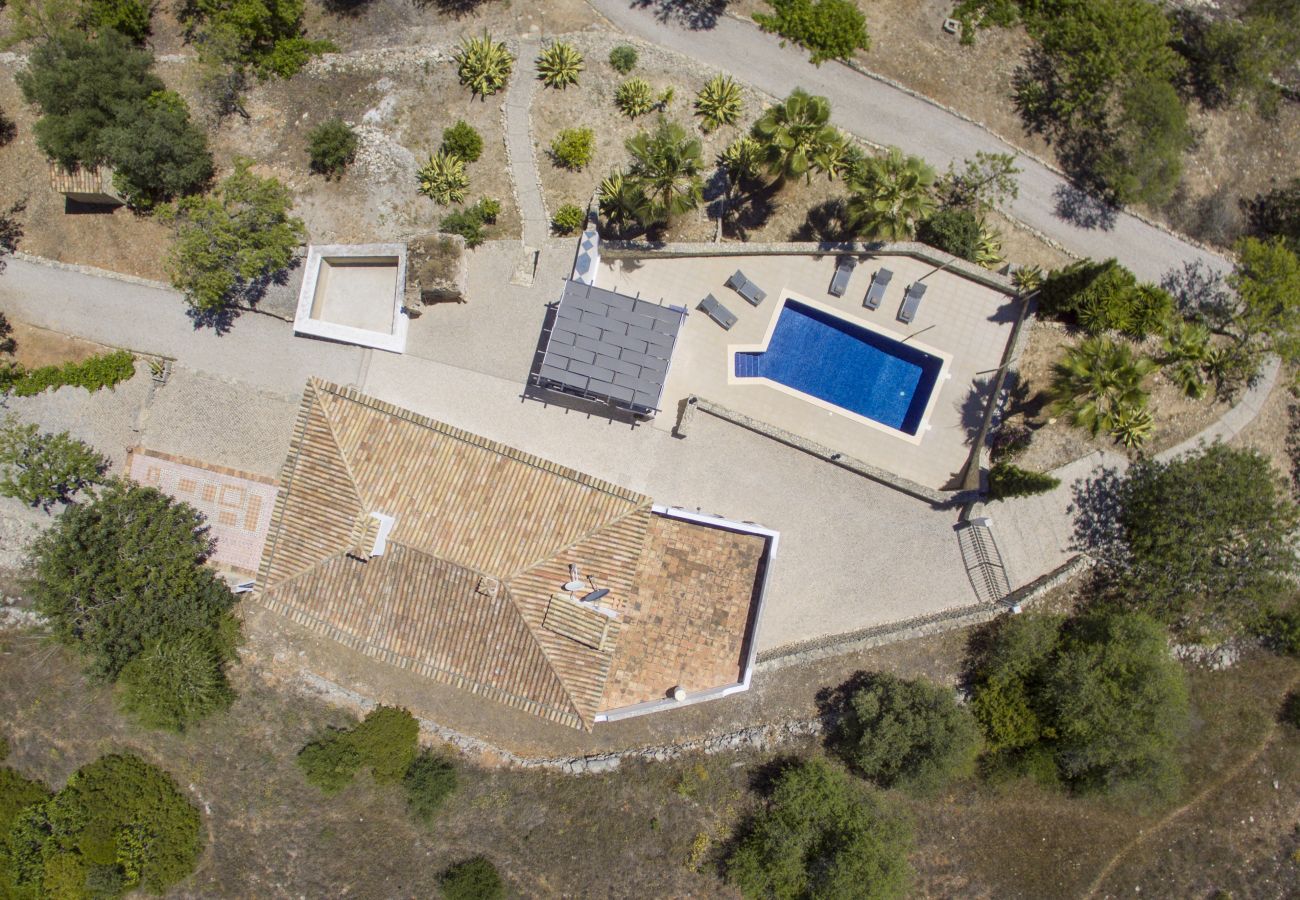 Villa em Loulé - Villa Angel | 2 Quartos | Vista Panorâmica | Parragil