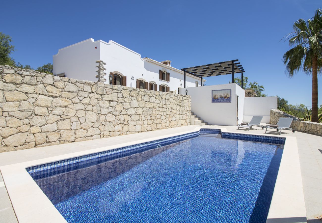 Villa em Loulé - Villa Angel | 2 Quartos | Vista Panorâmica | Parragil