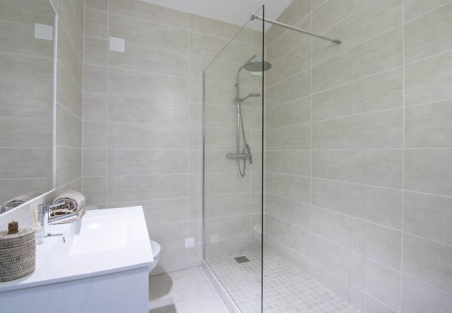 Villa em Faro - Villa Caribe | 5 Quartos | Vistas Panorâmicas | São Brás Villa em Faro - Villa Caribe | 5 Quartos | Vistas Panorâmicas | São Brás