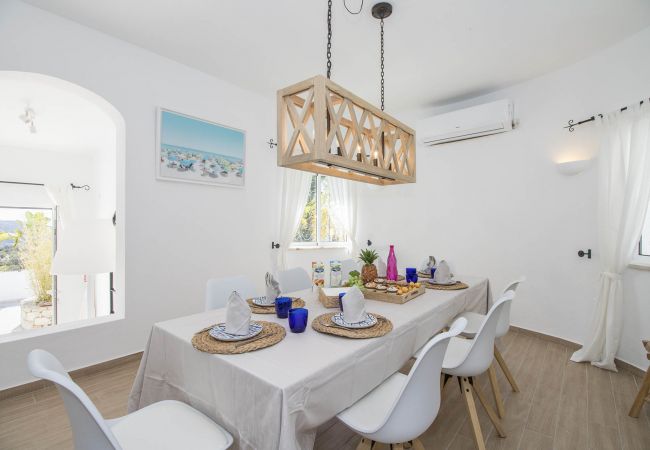 Villa em Faro - Villa Caribe | 5 Quartos | Vistas Panorâmicas | São Brás Villa em Faro - Villa Caribe | 5 Quartos | Vistas Panorâmicas | São Brás