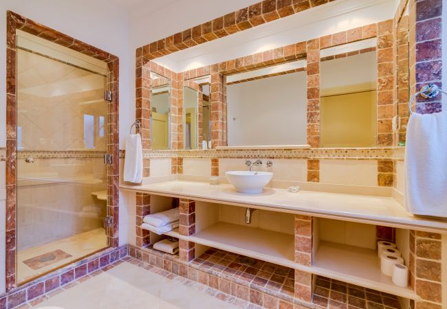 Villa em Quinta do Lago - Villa Hibiscus Villa em Quinta do Lago - Villa Hibiscus