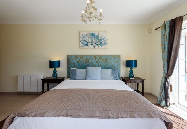 Villa em Quinta do Lago - Casa Lago- Quinta do Lago Villa em Quinta do Lago - Casa Lago- Quinta do Lago