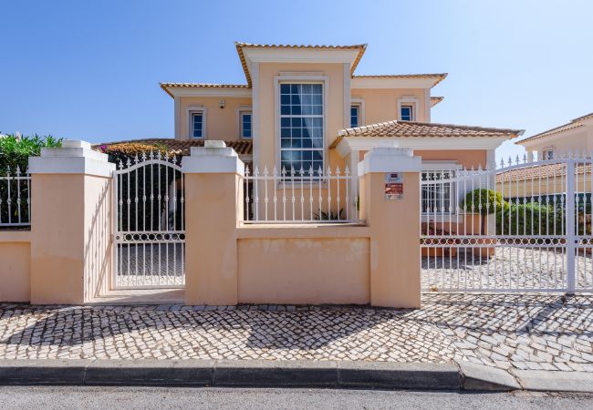 Villa em Quinta do Lago - Casa Lago- Quinta do Lago Villa em Quinta do Lago - Casa Lago- Quinta do Lago