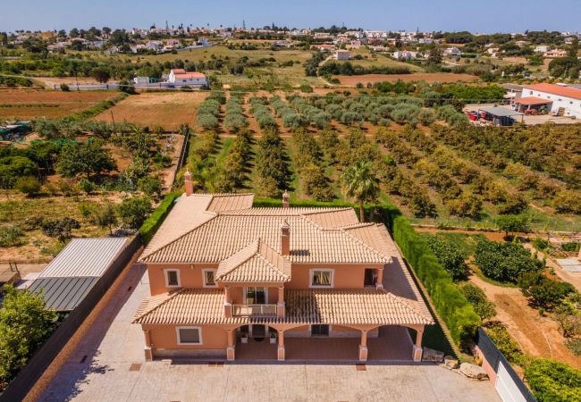 Villa em Albufeira - Villa Elizabeth Villa em Albufeira - Villa Elizabeth
