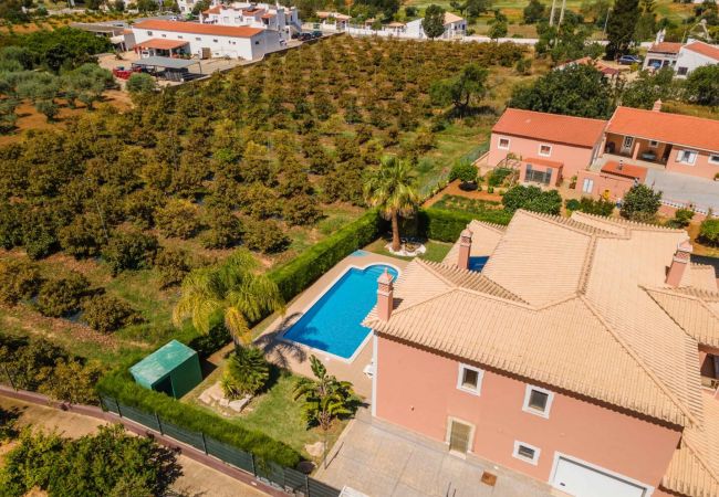 Villa em Albufeira - Villa Elizabeth Villa em Albufeira - Villa Elizabeth