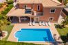 Villa em Albufeira - Villa Elizabeth Villa em Albufeira - Villa Elizabeth