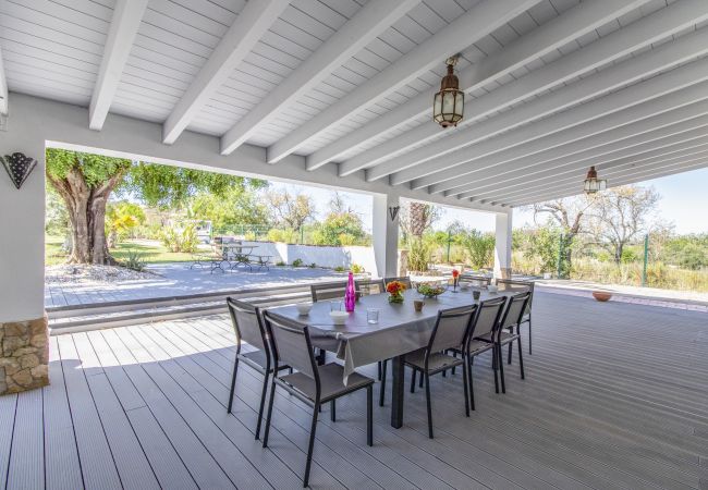 Villa em Loulé - Villa Isabelle | 4 Quartos | Privacidade Total | Loulé Villa em Loulé - Villa Isabelle | 4 Quartos | Privacidade Total | Loulé