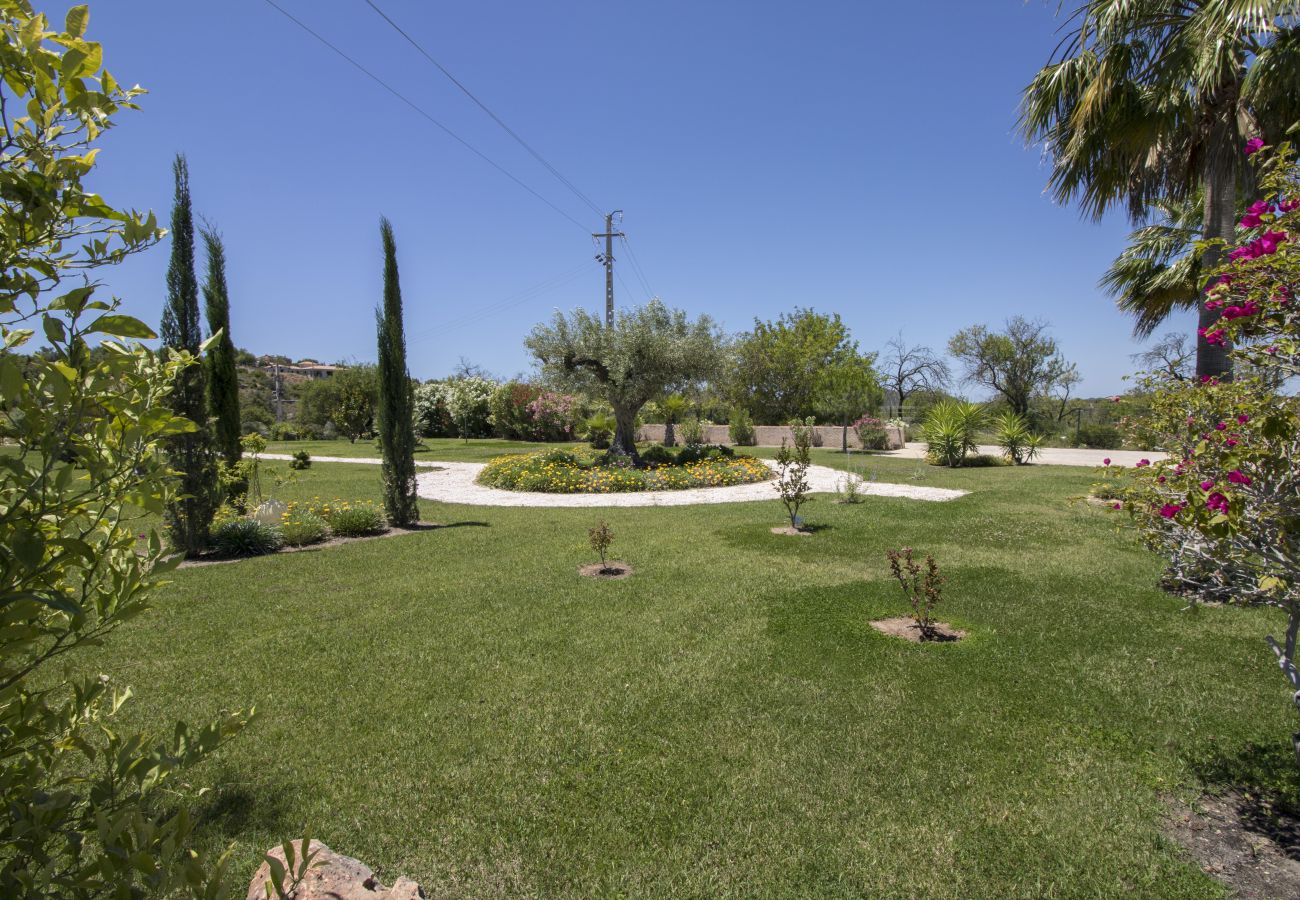 Villa em Loulé - Villa Isabelle | 4 Quartos | Privacidade Total | Loulé