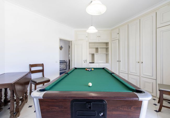 Villa em Galé - Villa Brisa do Mar | 4 Quartos | Perto da Praia | Galé Villa em Galé - Villa Brisa do Mar | 4 Quartos | Perto da Praia | Galé