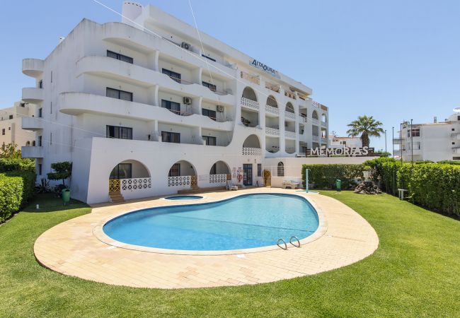 Apartamento em Albufeira - Apartamento Caju | 2 Quartos | Central | Oura