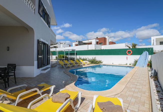 Villa em Albufeira - Villa Alfazema | 5 Quartos | Zona Tranquila | Albufeira Villa em Albufeira - Villa Alfazema | 5 Quartos | Zona Tranquila | Albufeira