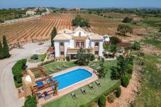Villa em Albufeira - Quinta Dionysus | 6 Quartos | Vinha...