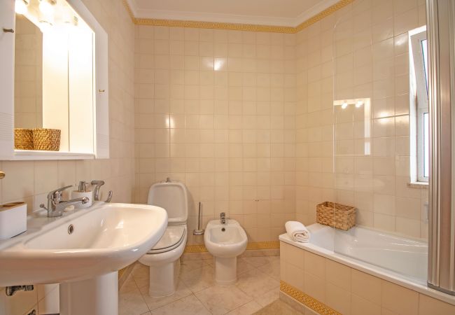 Apartamento em Vilamoura - Apt. Varandas do Sol | 2 Quartos | Vista Mar | Vilamoura Apartamento em Vilamoura - Apt. Varandas do Sol | 2 Quartos | Vista Mar | Vilamoura