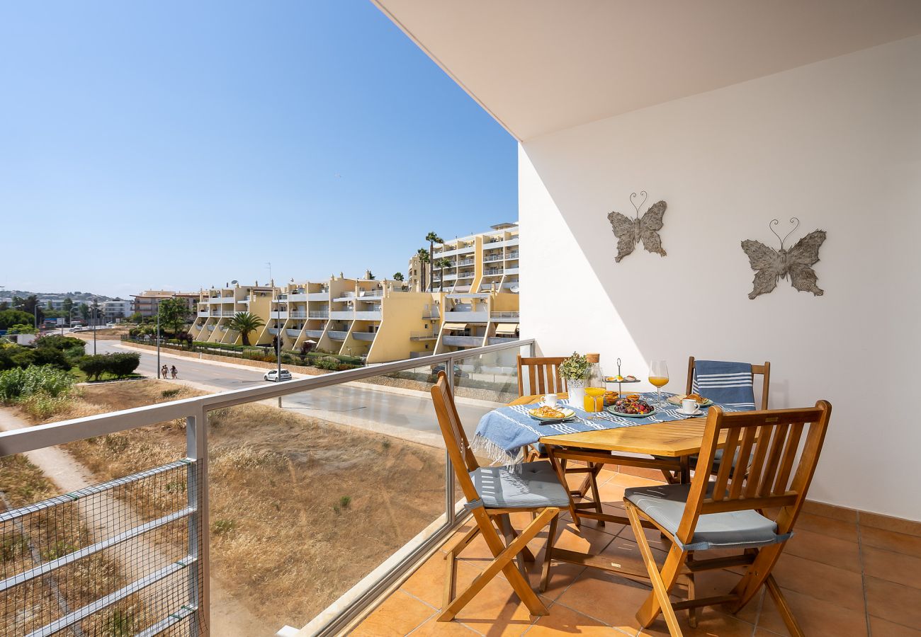 Apartamento em Lagos - Sea La Vie | On the Beach, City Center & Marina 
