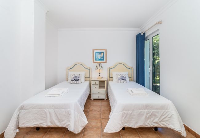 Villa em Lagos - Jardins da Meia Praia | Moradia | Piscina Villa em Lagos - Jardins da Meia Praia | Moradia | Piscina