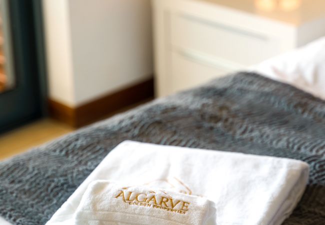 Apartamento em Lagos - Marina Village: Pool |Garage | Prime Location | AC Apartamento em Lagos - Marina Village: Pool |Garage | Prime Location | AC