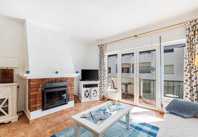 Apartamento em Luz - Sea View: Praia da Luz | Summer Vibes | Prime Location  Apartamento em Luz - Sea View: Praia da Luz | Summer Vibes | Prime Location