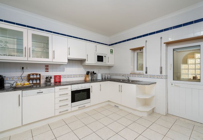 Apartamento em Lagos - Meia Praia Beach: GOLF| Perfect for Families | Entire Apt Apartamento em Lagos - Meia Praia Beach: GOLF| Perfect for Families | Entire Apt