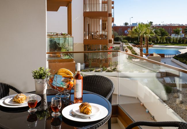 Apartamento em Portimão - Praia da Rocha: Pool | Beach| Family Time Apartamento em Portimão - Praia da Rocha: Pool | Beach| Family Time