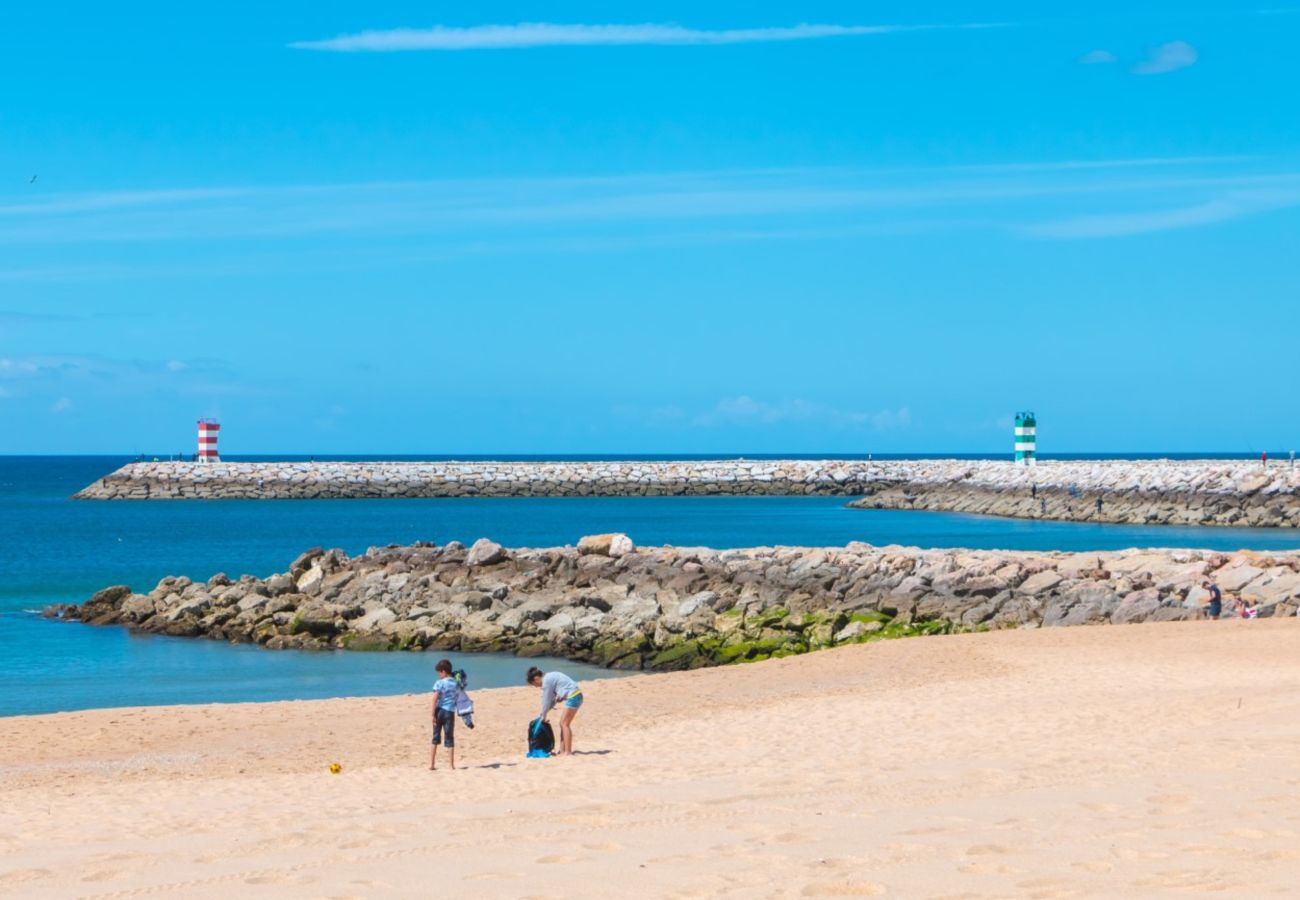 Apartamento em Quarteira - Apartamento Alameda | 2 Quartos | Varanda Espaçosa | Quarteira