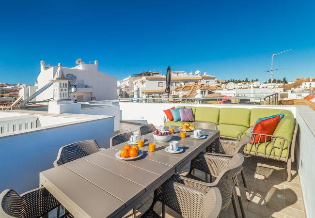 Casa em Lagos - Luxury Villa in Lagos Downtown | Terrace | WIFI Casa em Lagos - Luxury Villa in Lagos Downtown | Terrace | WIFI