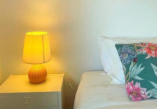 Apartamento em Faro - Ria Beach House | 1 Quarto | Frente Mar | Praia de Faro Apartamento em Faro - Ria Beach House | 1 Quarto | Frente Mar | Praia de Faro