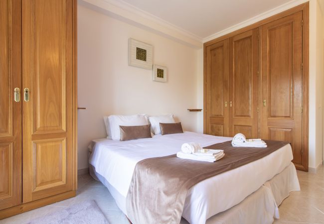 Apartamento em Vilamoura - Apartamento King | 3 Quartos | Confortável | Vilamoura Apartamento em Vilamoura - Apartamento King | 3 Quartos | Confortável | Vilamoura