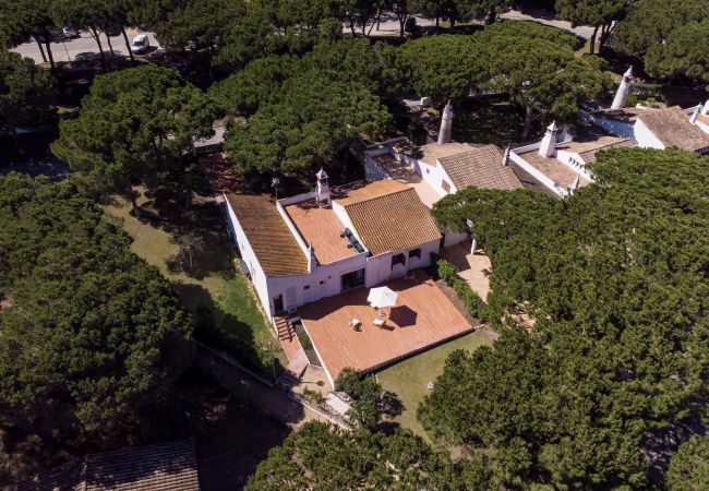 Casa em Albufeira - Casa da Aldeia | 4 Quartos | Junto ao Pine Cliffs | Olhos de Água Casa em Albufeira - Casa da Aldeia | 4 Quartos | Junto ao Pine Cliffs | Olhos de Água