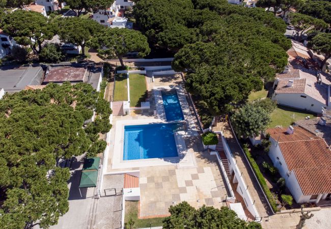 Casa em Albufeira - Casa da Aldeia | 4 Quartos | Junto ao Pine Cliffs | Olhos de Água Casa em Albufeira - Casa da Aldeia | 4 Quartos | Junto ao Pine Cliffs | Olhos de Água