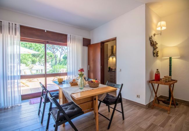 Casa em Albufeira - Casa da Aldeia | 4 Quartos | Junto ao Pine Cliffs | Olhos de Água Casa em Albufeira - Casa da Aldeia | 4 Quartos | Junto ao Pine Cliffs | Olhos de Água