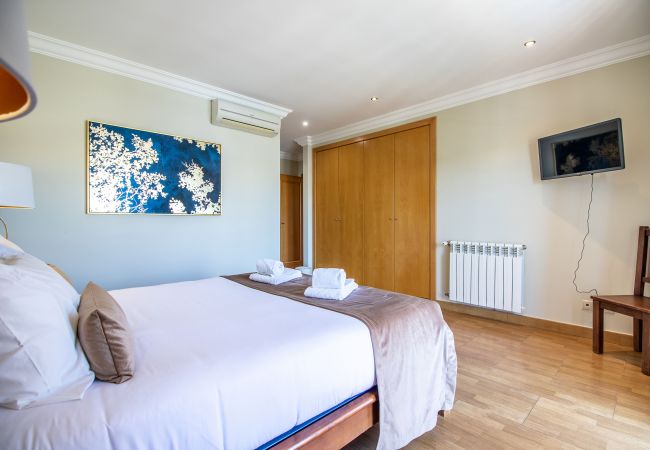 Villa em Albufeira - Villa Iris | 5 Quartos | Premium | Galé Villa em Albufeira - Villa Iris | 5 Quartos | Premium | Galé