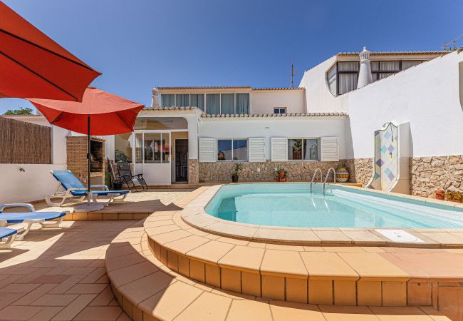 Villa em Lagos - Chilling in Lagos: Location | Pool | BBQ | Friends  Villa em Lagos - Chilling in Lagos: Location | Pool | BBQ | Friends