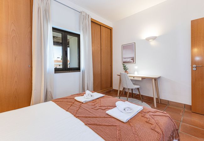 Apartamento em Lagos - Marina Park | Outside Pool | Garage | Balcony Apartamento em Lagos - Marina Park | Outside Pool | Garage | Balcony